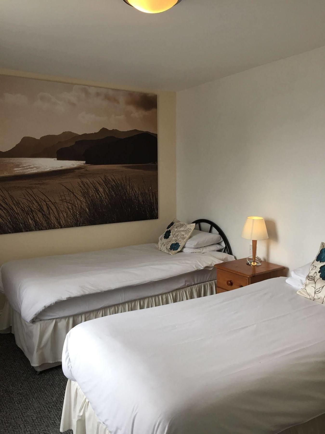 Cefn Mably Hotel Penarth Ngoại thất bức ảnh
